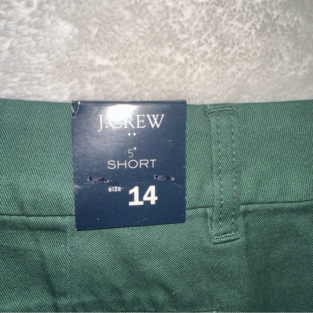 J. Crew Mercantile Forest Floor Green 5” Classic Chino Shorts NWT Size 14 - Picture 10 of 10